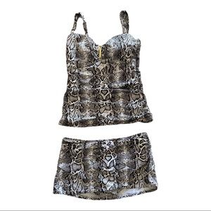 Tommy Bahama 2 piece set